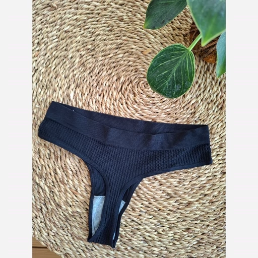 ست نیمتنه و شورت بکلس کبریتی رنگ مشکی فری سایز - تصویر 3